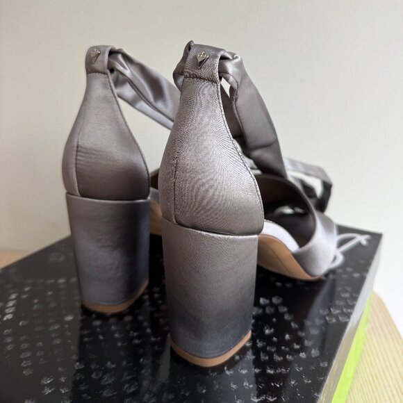 Sam Edelman Silver/Grey Odele Heels - Picture 5 of 7